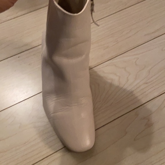 TED BAKER WHITE BOOTS - Picture 4 of 4